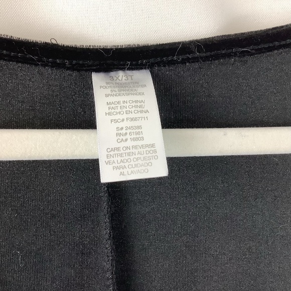 Avon Black Long Sleeve Velour Dress - Picture 3 of 3